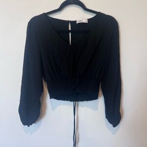 Hollister Black Women's Cinch Waist Blouse Top Size Large